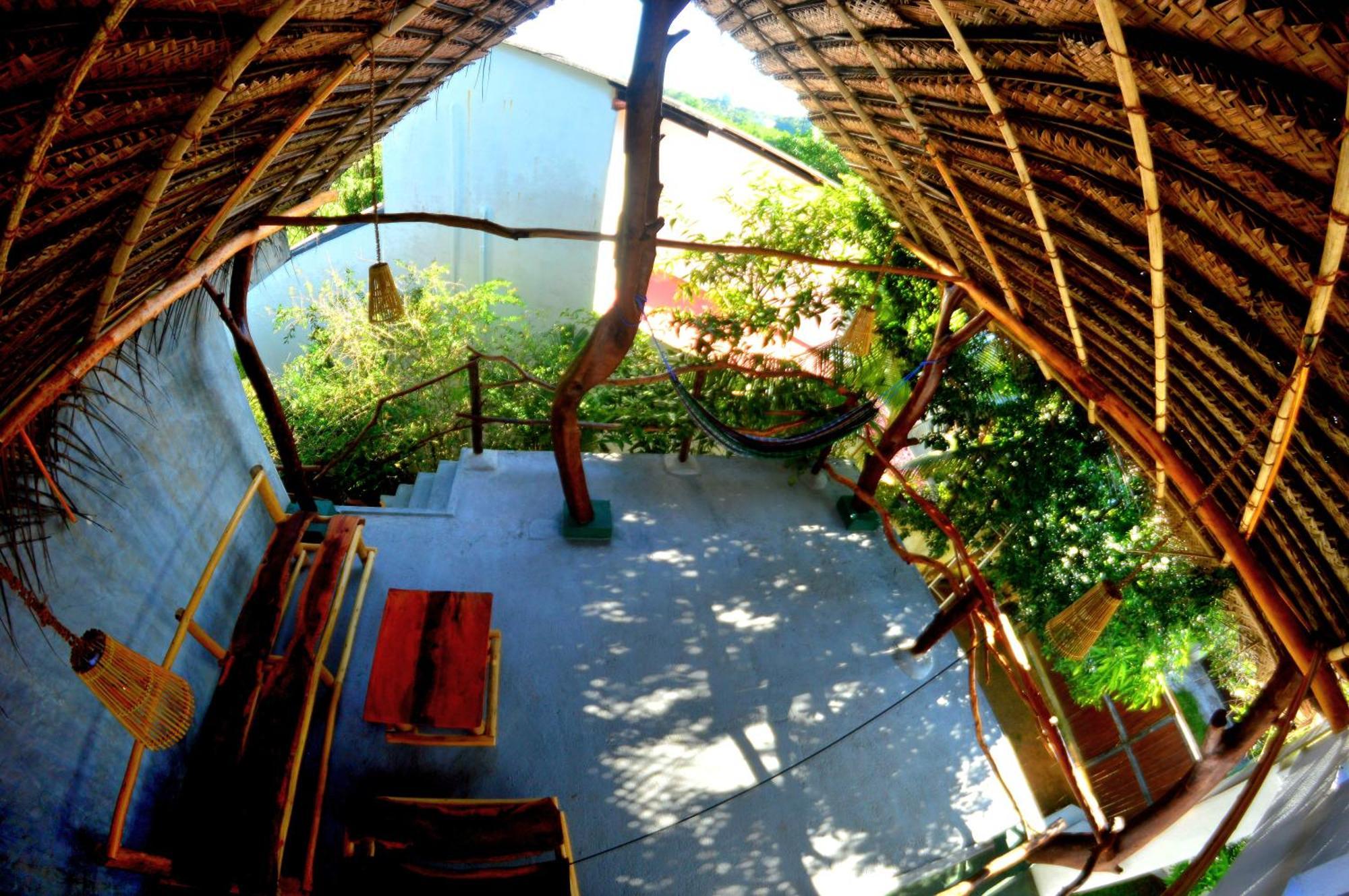Blue Berry Villa Hikkaduwa Buitenkant foto